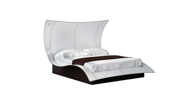 Mega Butterfly Bed by Reflex Angelo