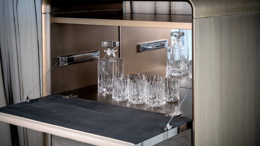 Oh Highboard by Reflex Angelo, view 3