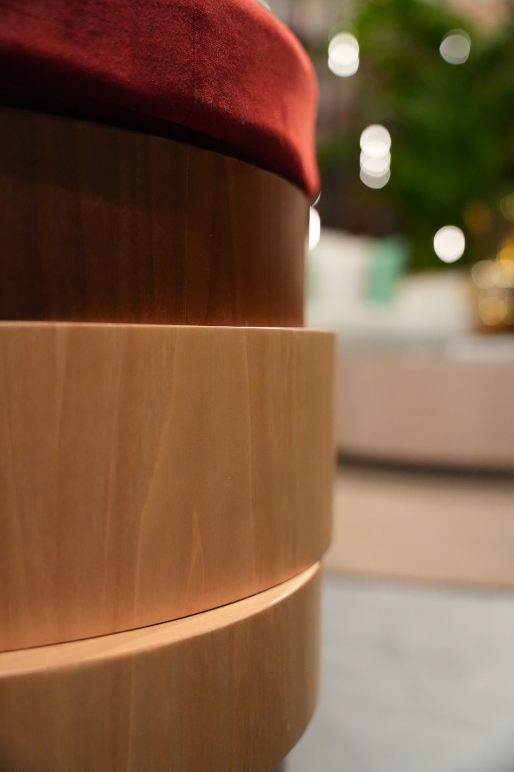 Dedalo Pouf by Bianchini Atelier, view 3