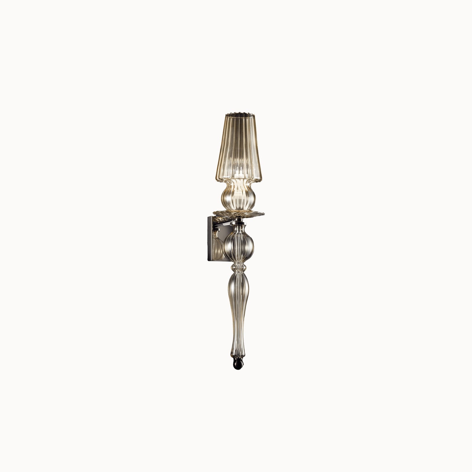 Albatros Wall Lamp — front view
