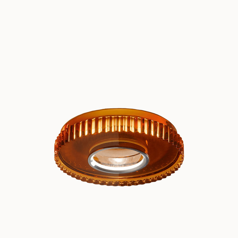 Uri Wall Lamp — front view