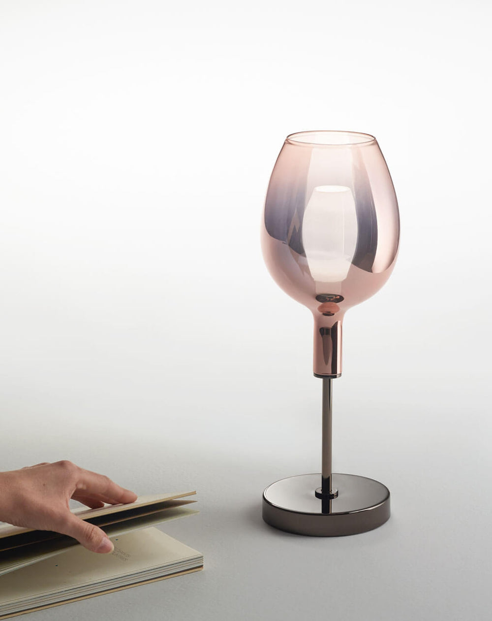 Rosè Table Lamp — view 3