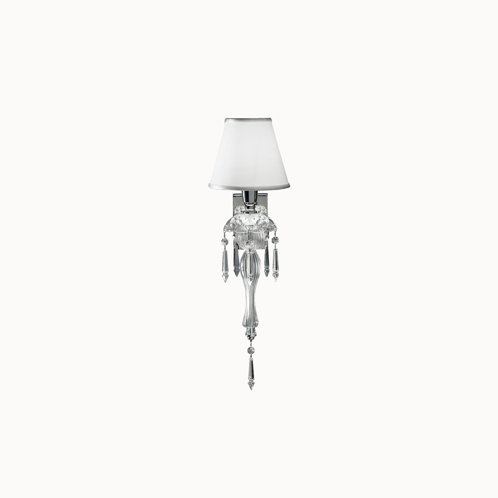 Vogue Wall Lamp — front view