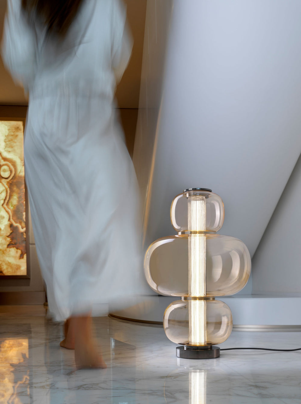 Nube Table Lamp — view 4