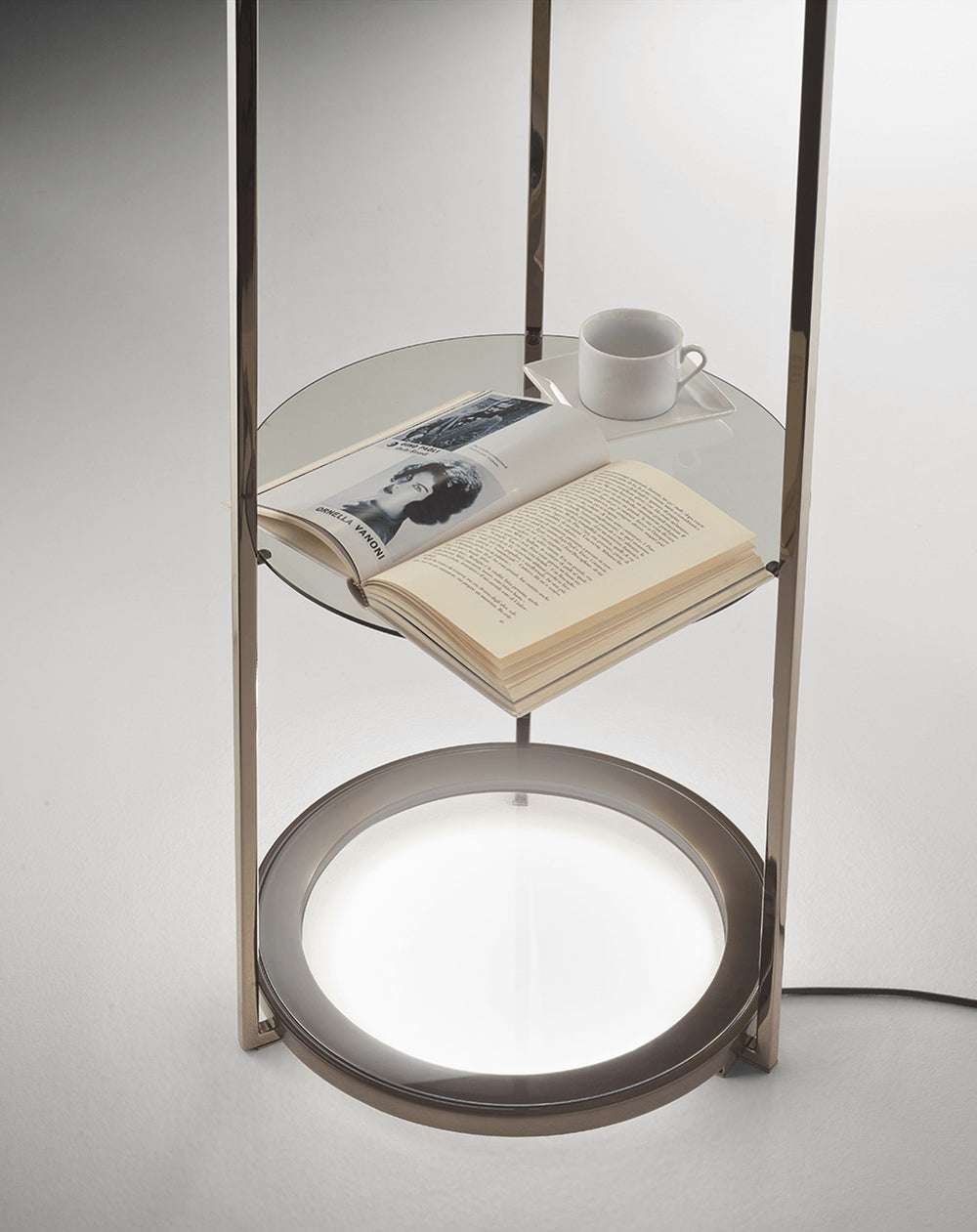 Antea Floor Lamp — view 3