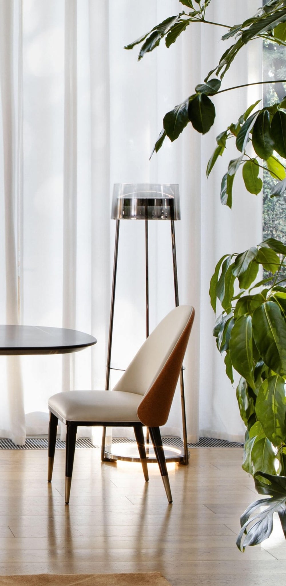 Antea Floor Lamp — view 5