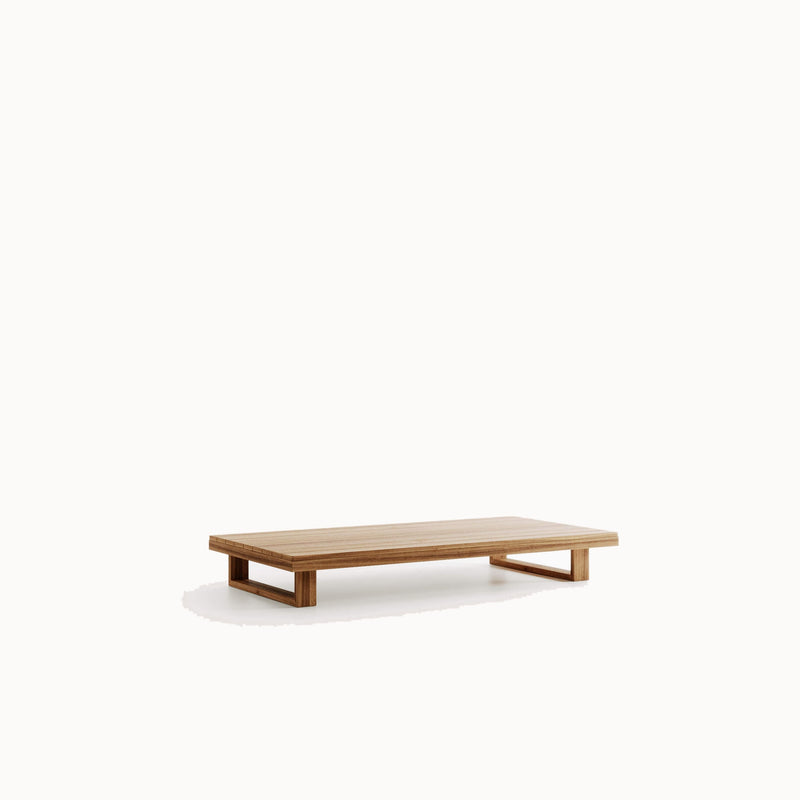9.zero 170 Coffee Table — front view