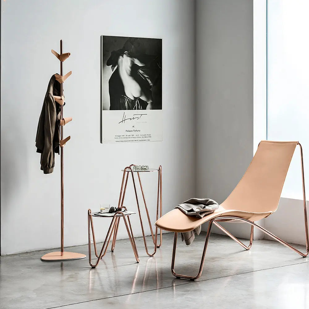Apelle Coat Hanger