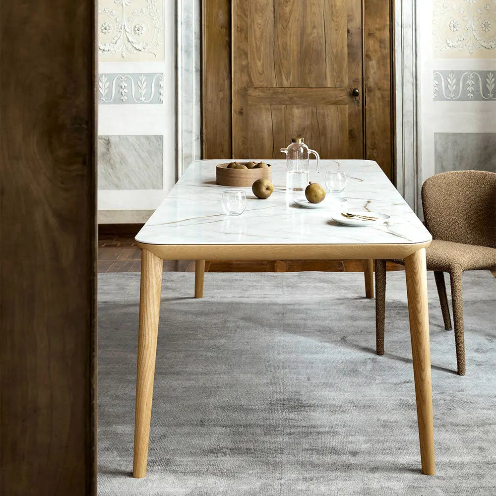 Adamo Table