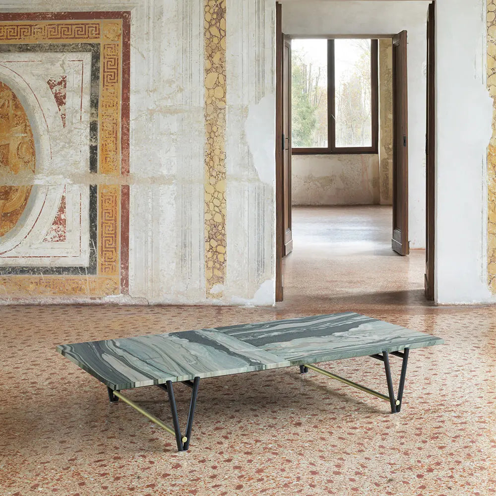 Alaya Central Table