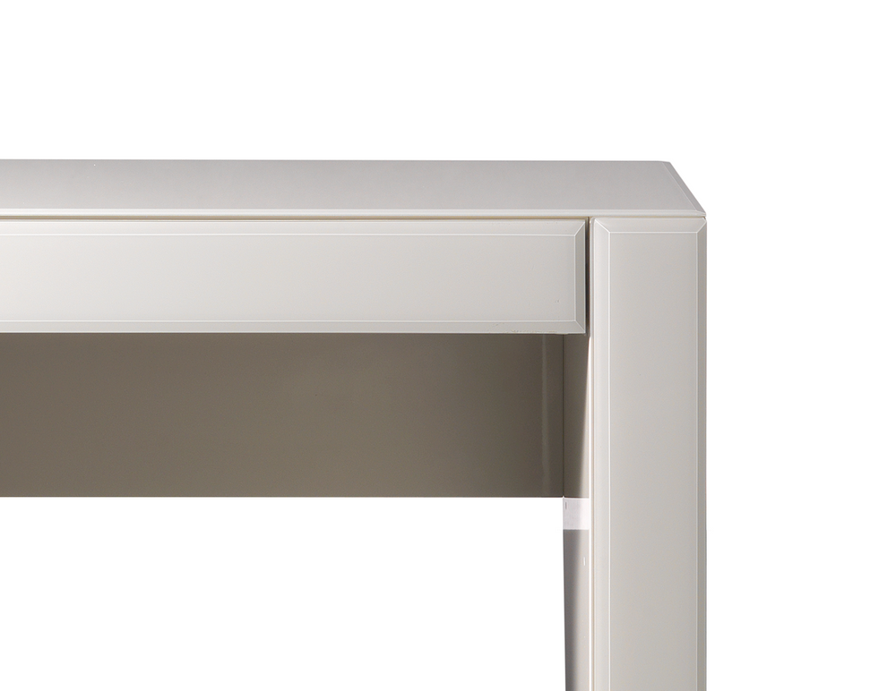 Avantgarde Nightstand by Reflex Angelo, view 2