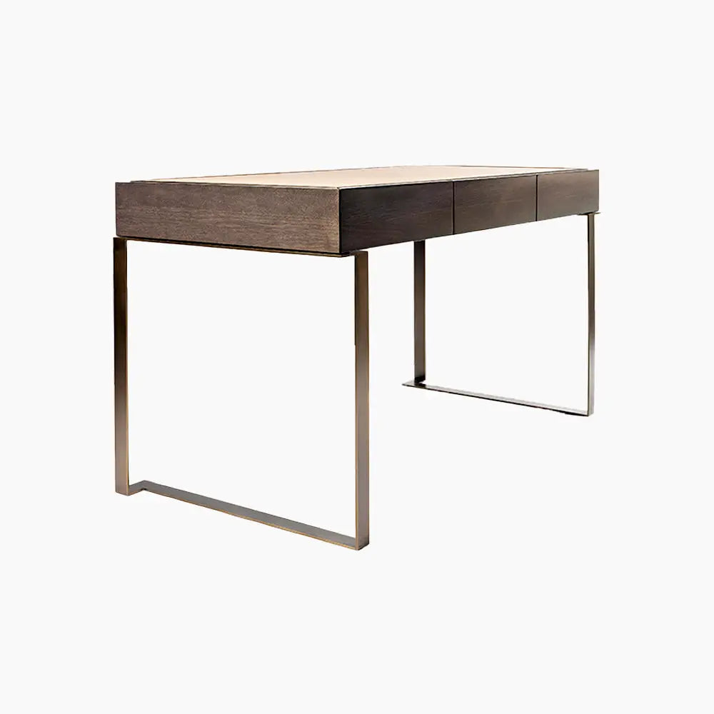 Paris Desk