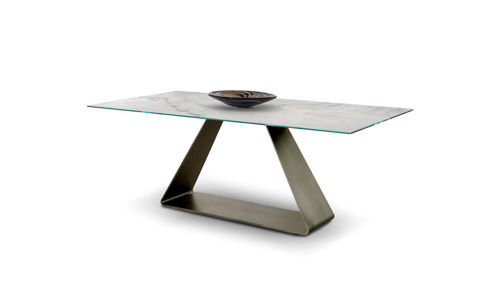 Oh Dining Table by Reflex Angelo, view 3