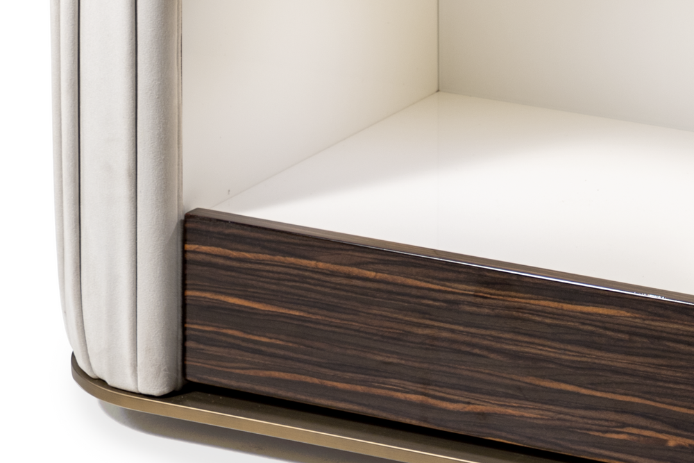 Plissé Nightstand by Reflex Angelo, view 2