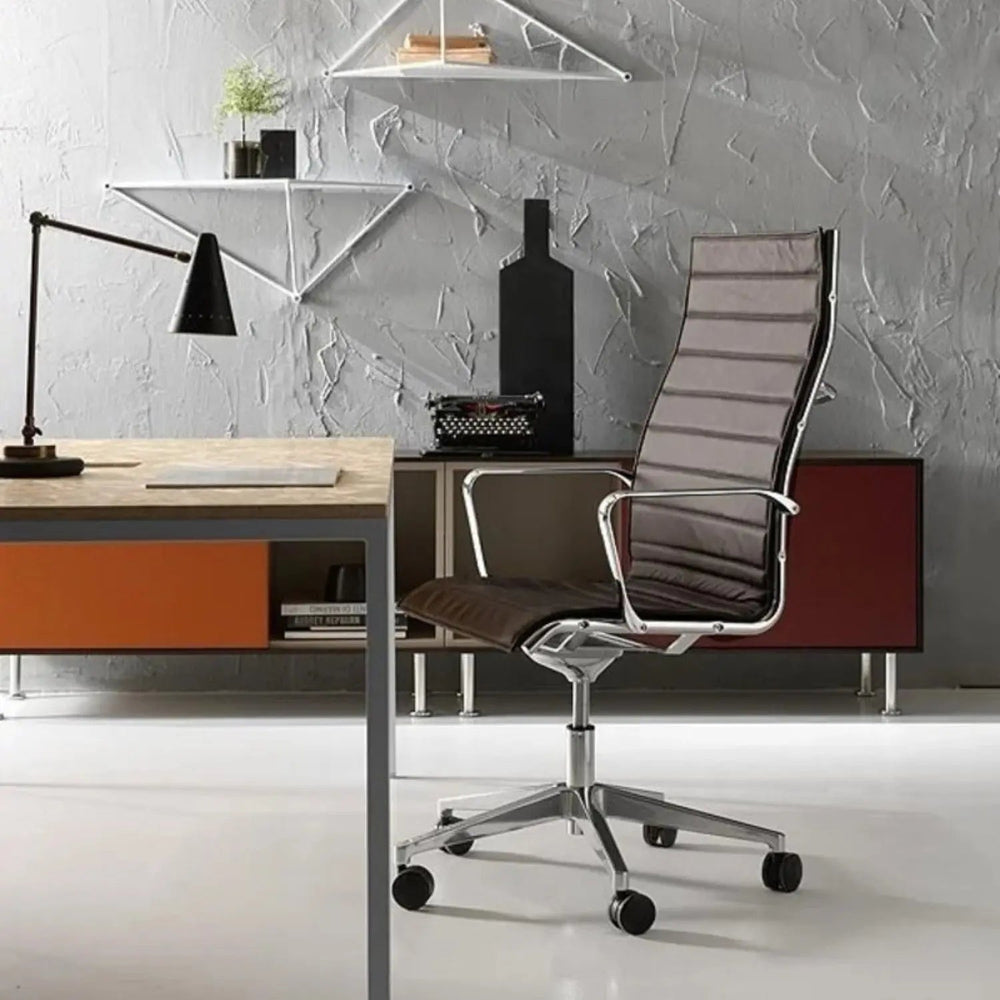 Season Slim Chair