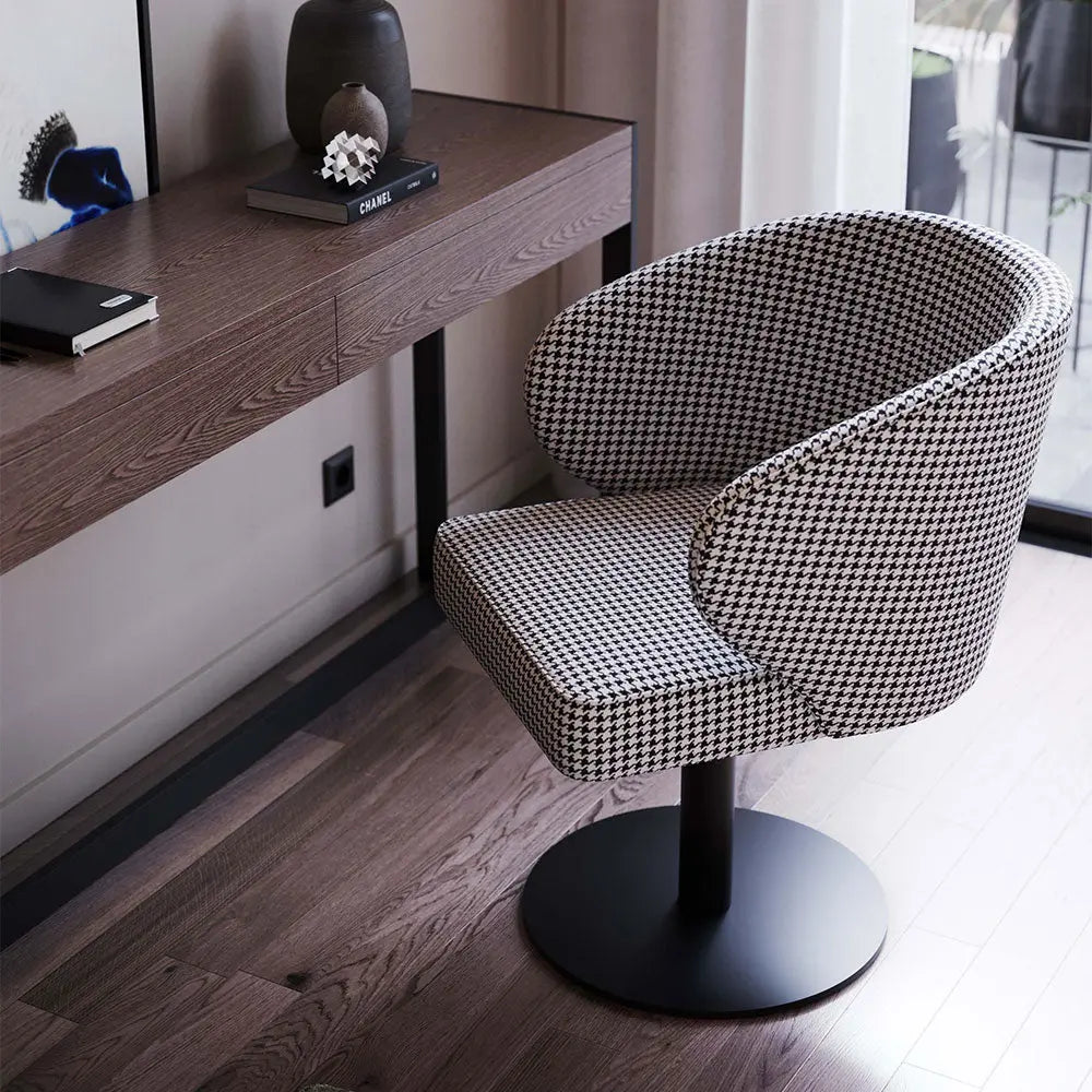 Fortune Swivel Chair