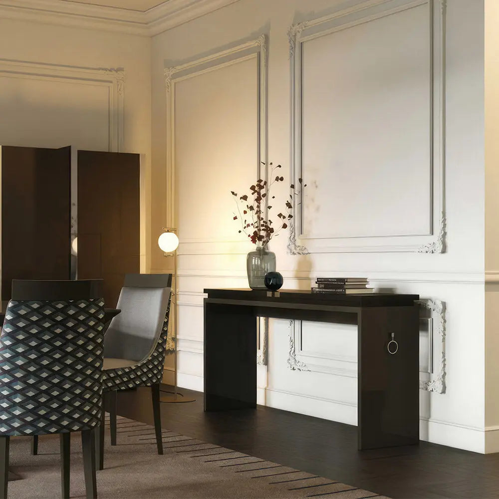 Kensington Console