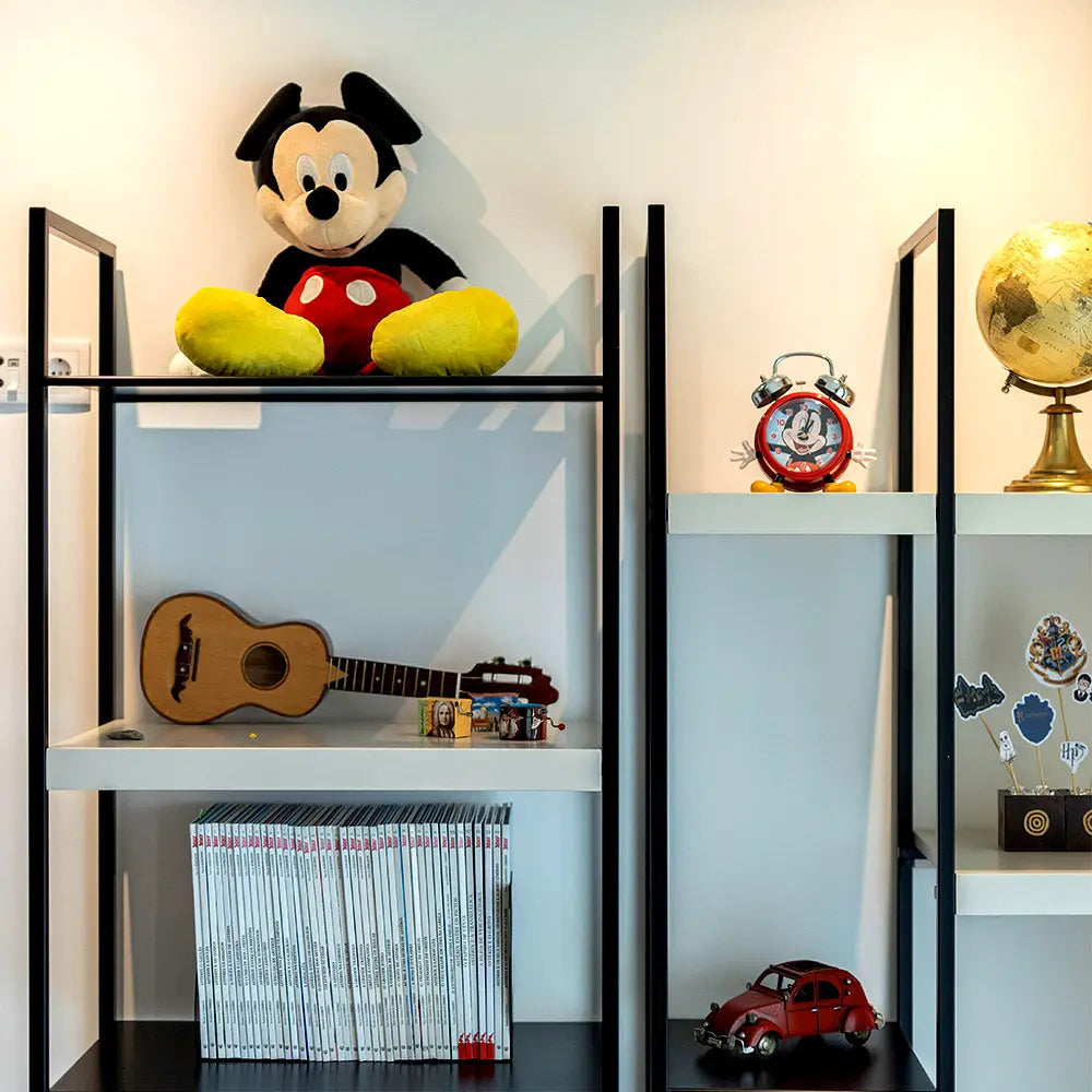 Slender II Bookcase