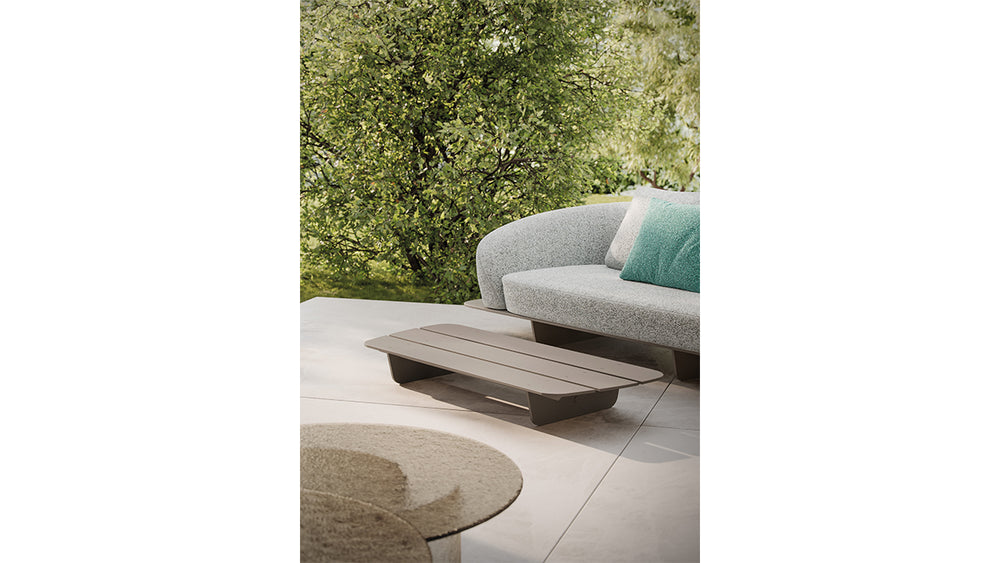 Segno Outdoor Pouf by Reflex Angelo, view 2