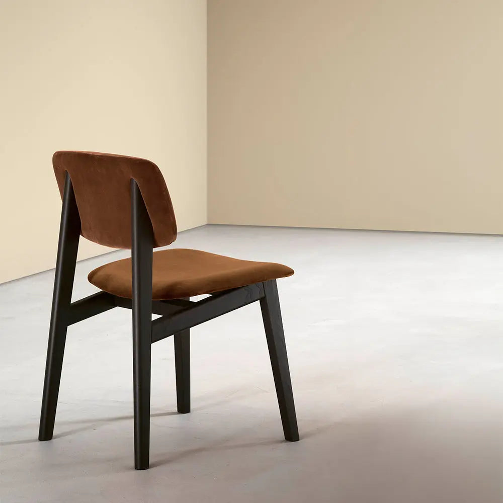 Shift Chair
