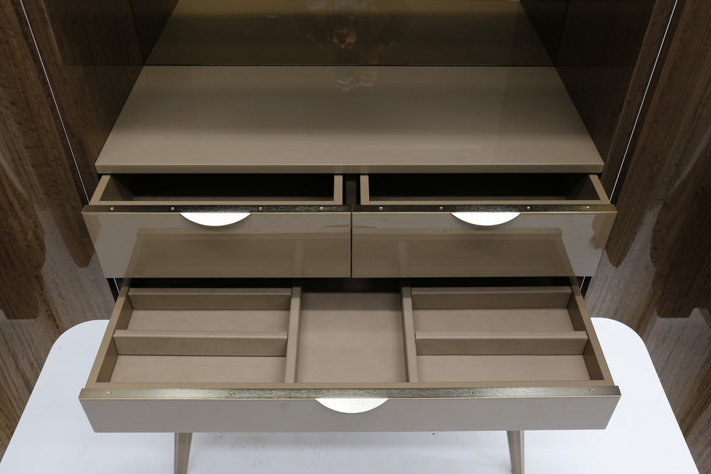 Brent Cabinet by Bianchini Atelier, Figured eucalyptus, view 4