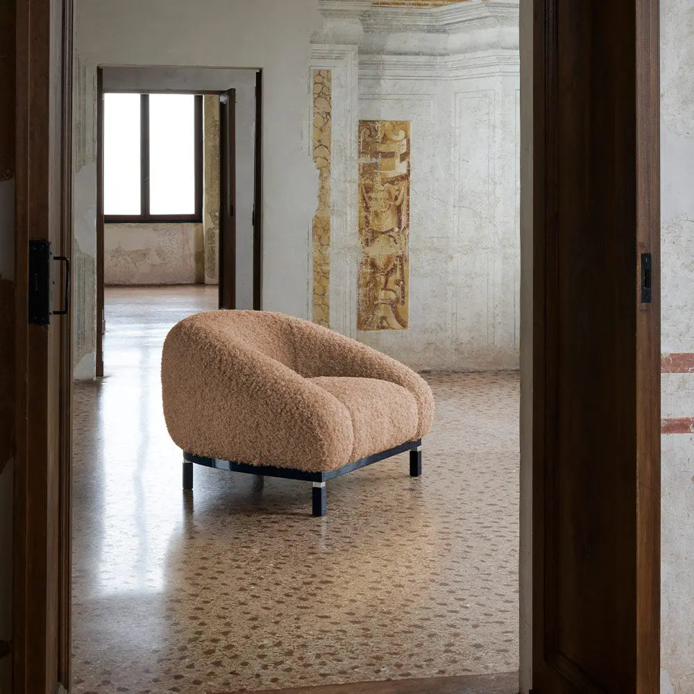 Vague Armchair