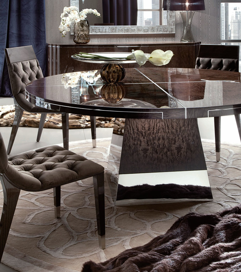 Absolute Round Table — view 2