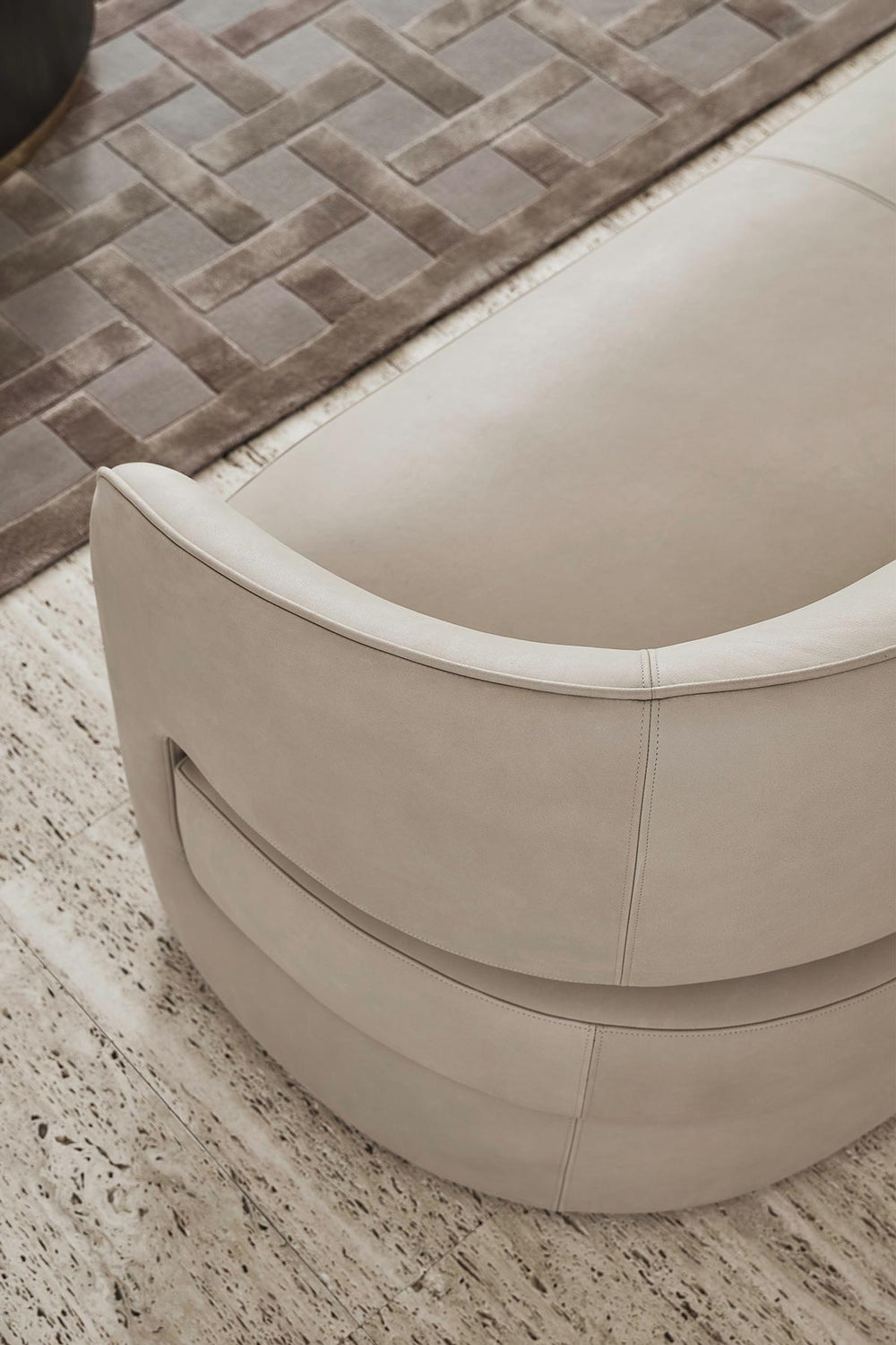 Ambra — view 3