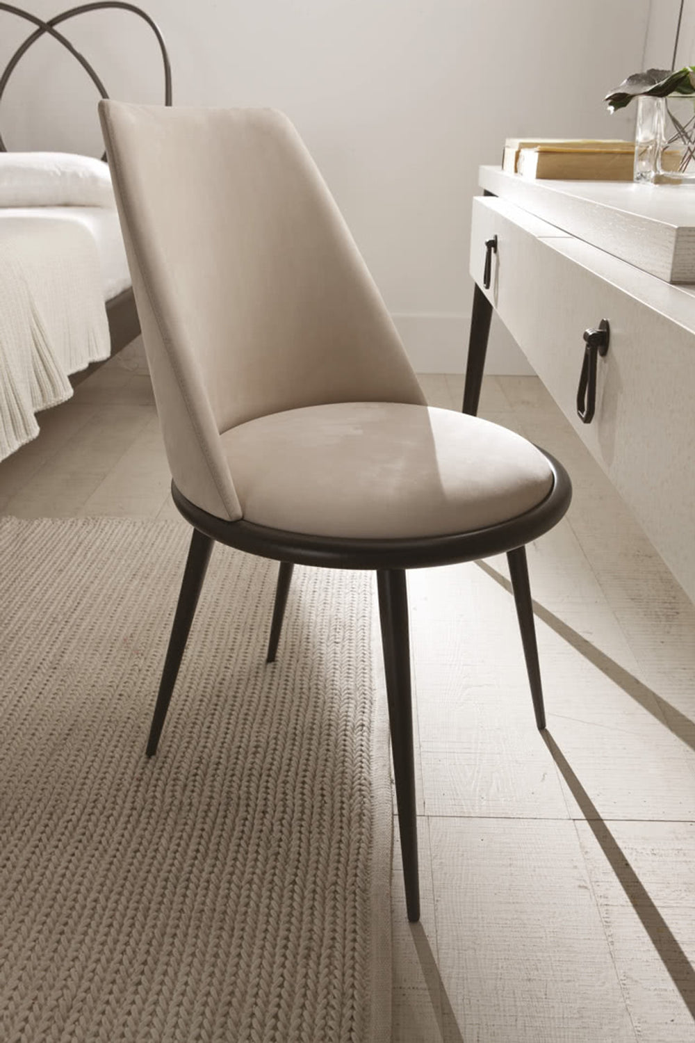 Aurora Imbottita Chair — view 9
