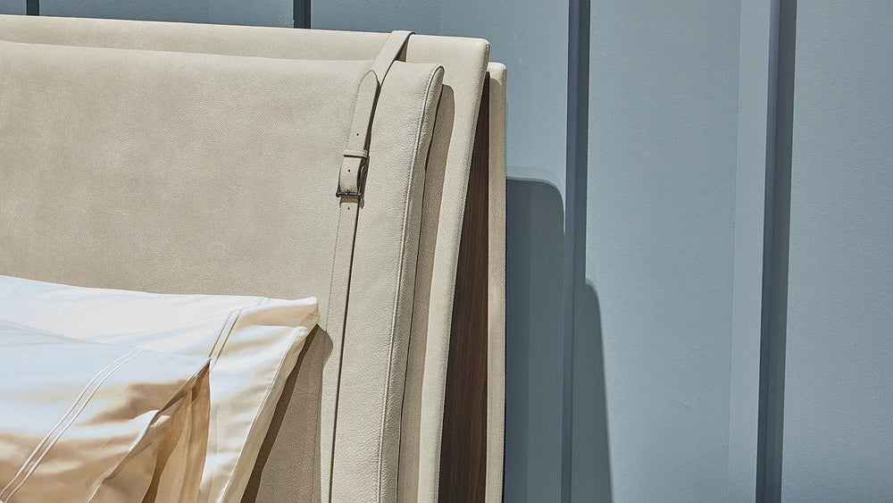 Meridio Bed — view 3