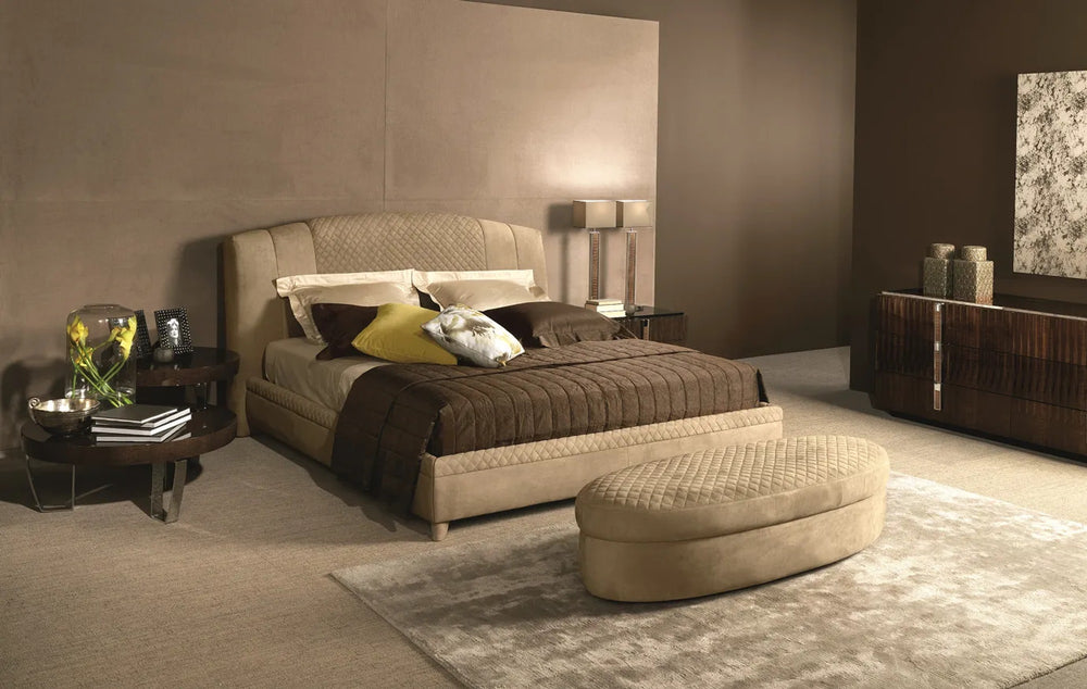 Red Carpet Bed — view 3