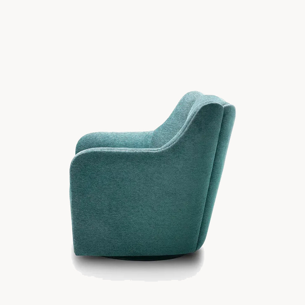 Bergere — front view