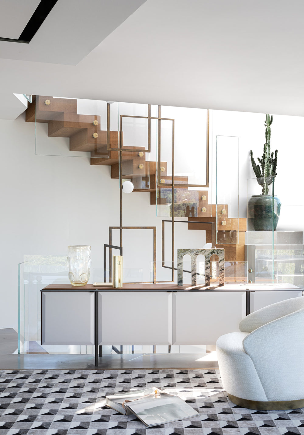 Brera .23 Armchair — view 4