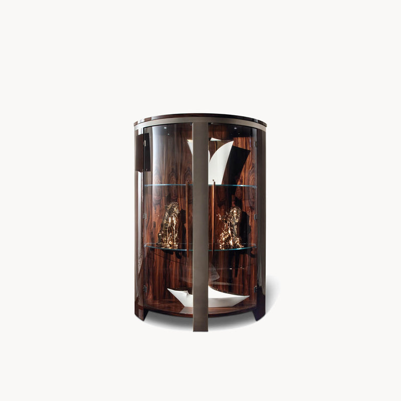 Coliseum Vetrine — front view