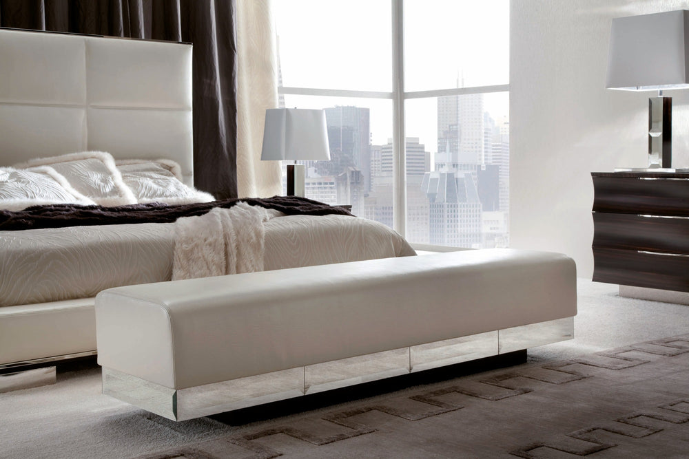 Daydream Bench — view 2