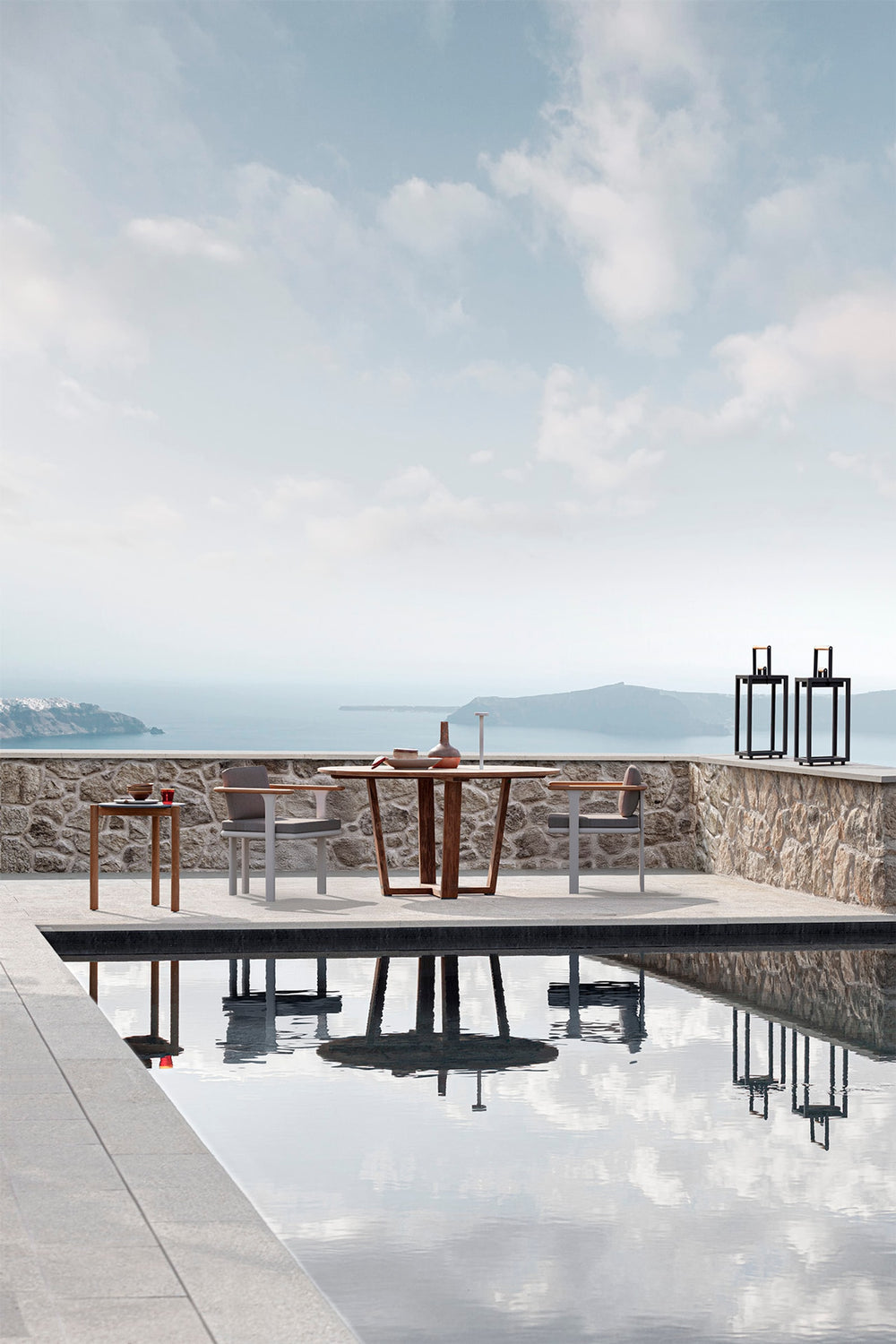 Desert Round Dining Table — view 3