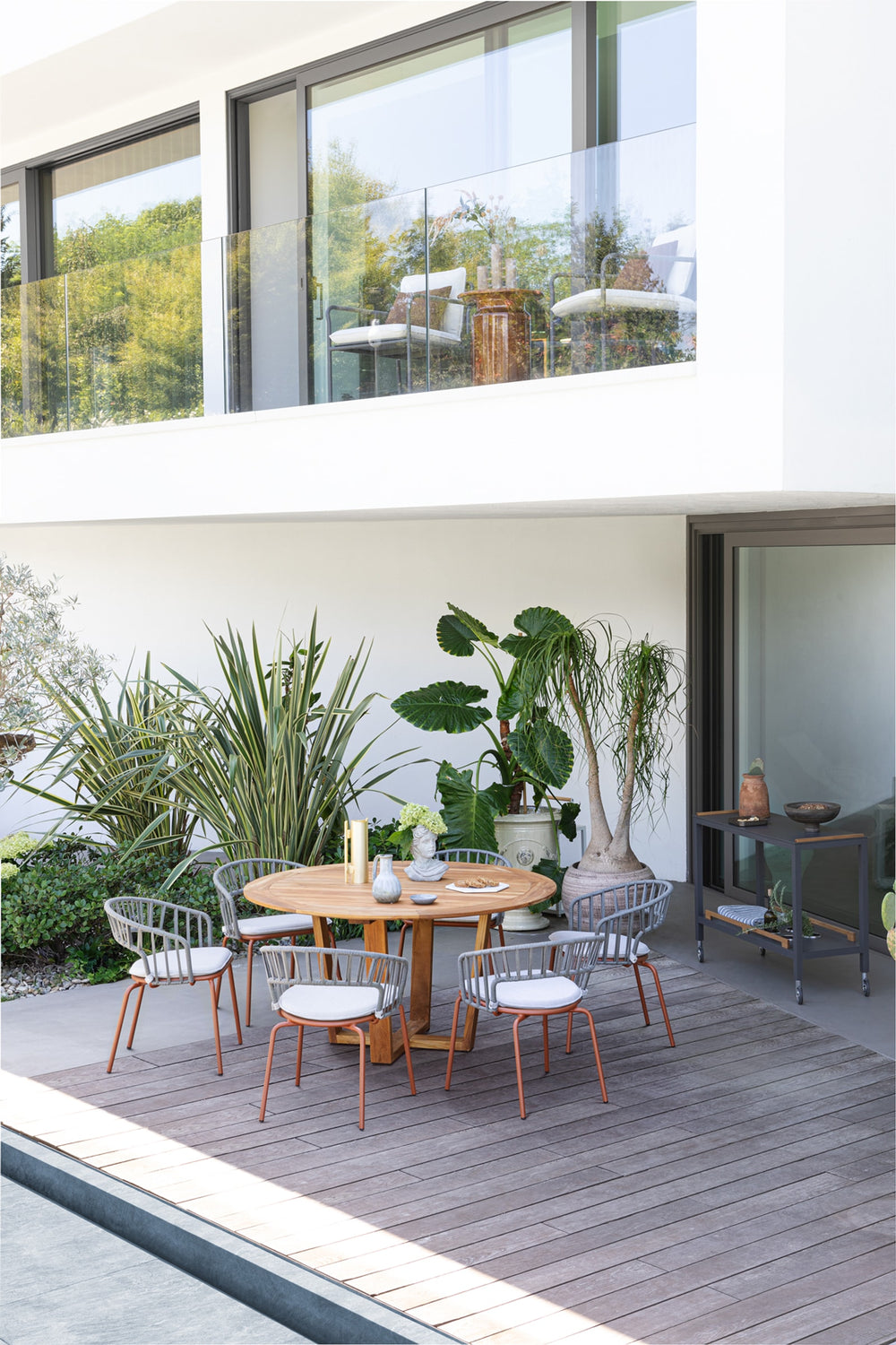 Desert Round Dining Table — view 6