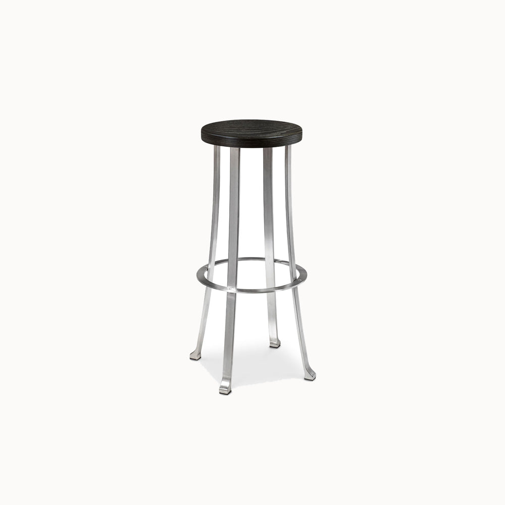 Divino Chair — front view