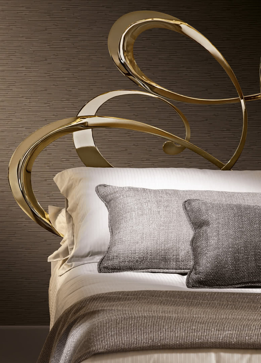 Dolcevita Bed — view 6