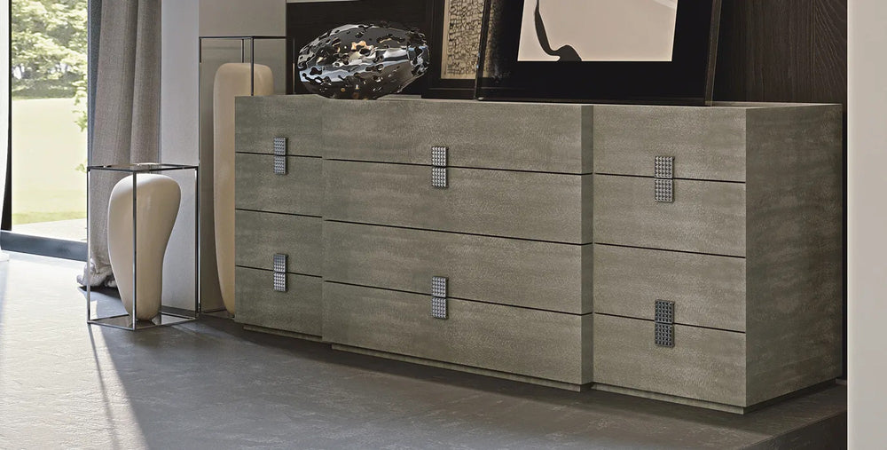 Drawer Dresser — view 2