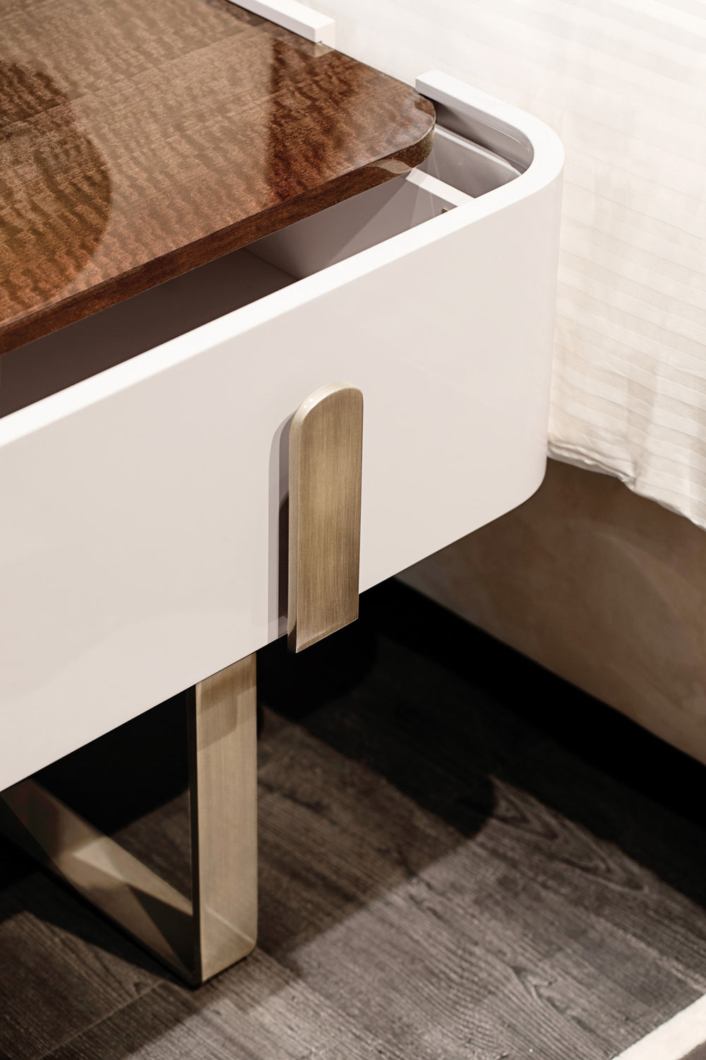 Eden L Bed — view 6