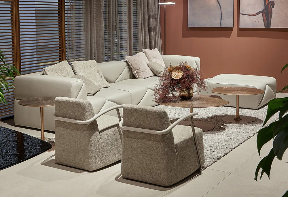 HUG Armchair — view 4