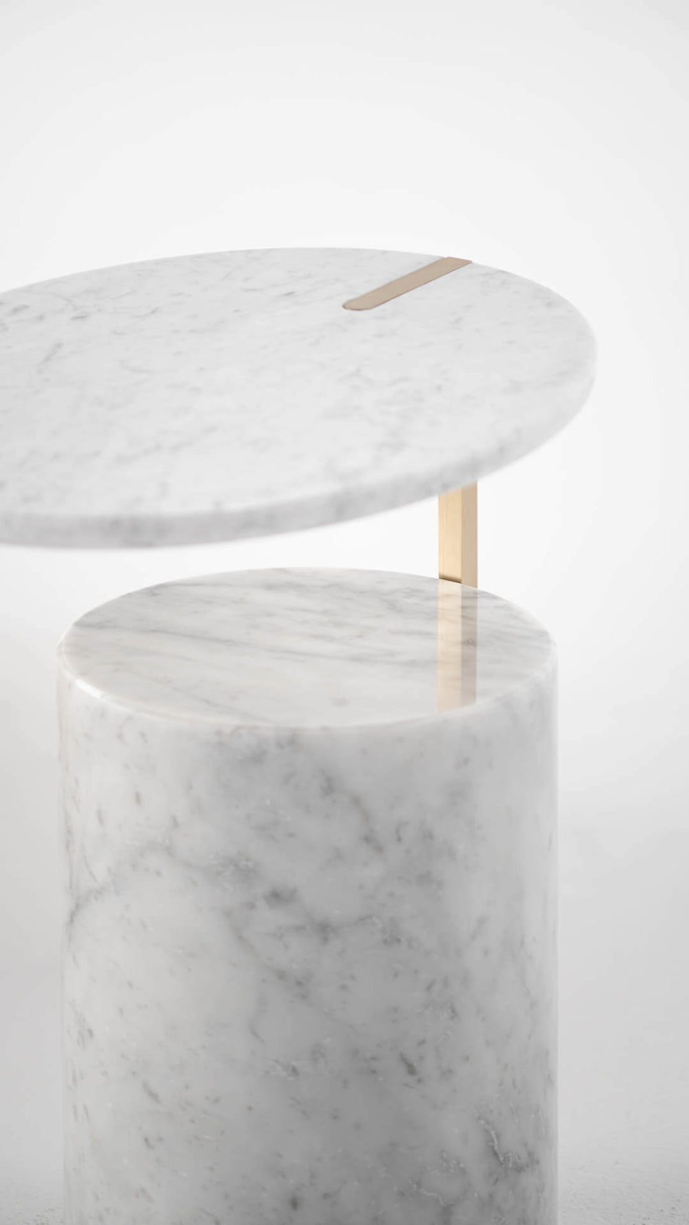 Hugo-m Dining Table — view 2