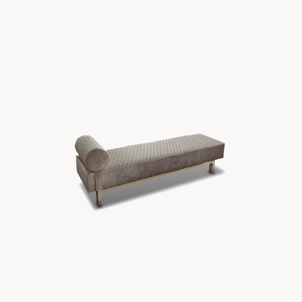 Infinity Bench — front view
