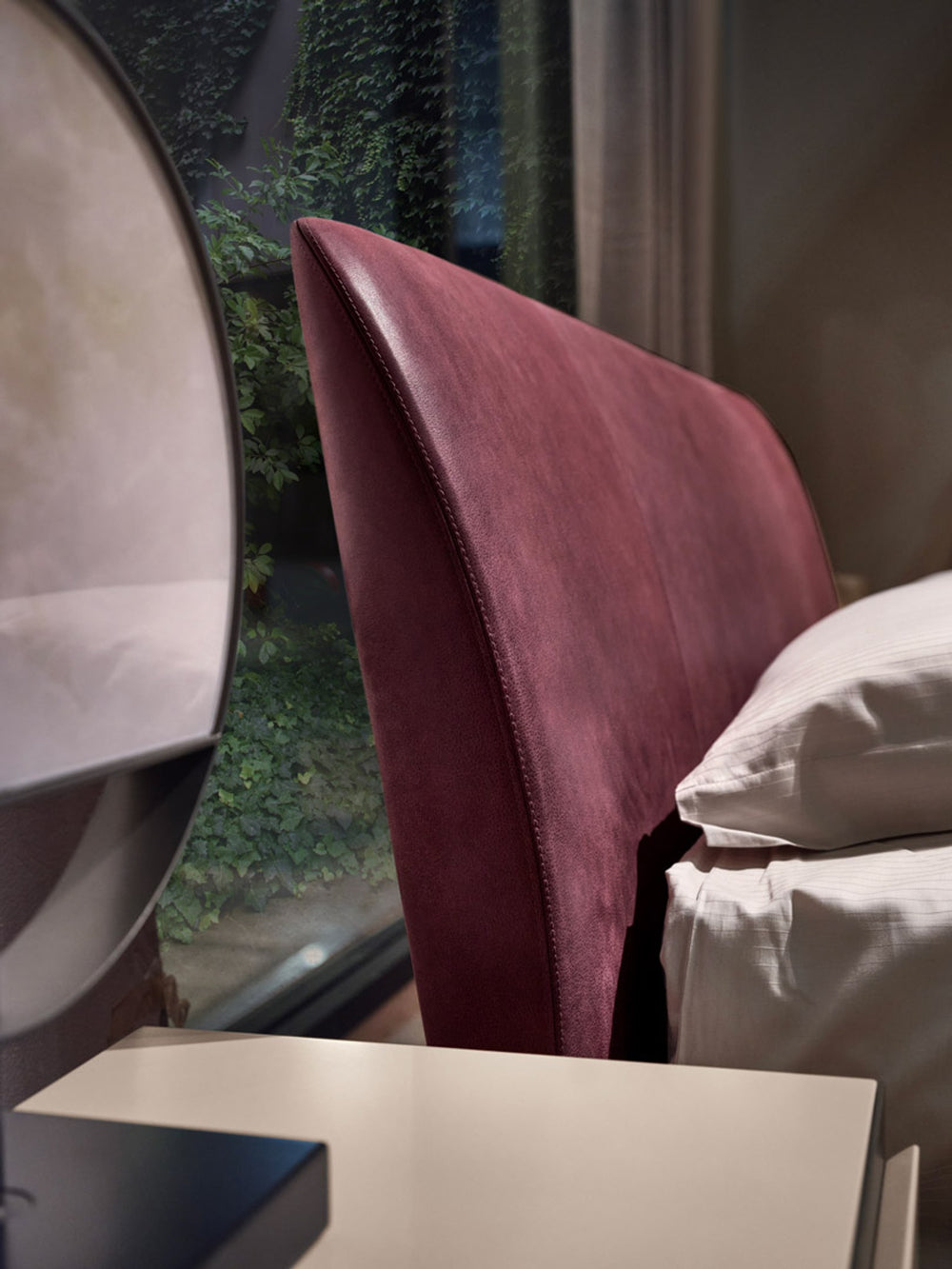 Iseo 24 Bed — view 7