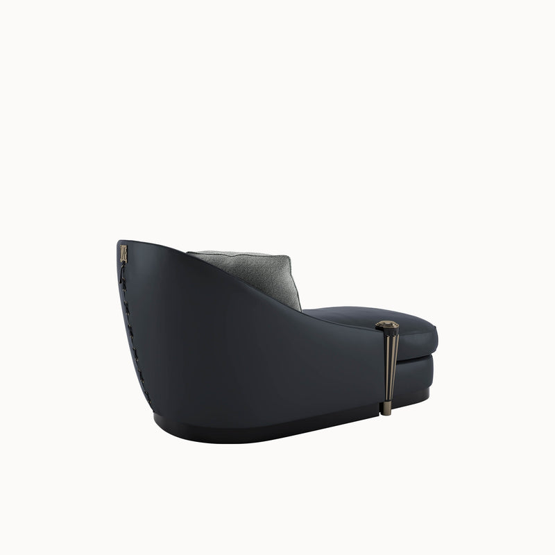 Legend Dormeuse — front view