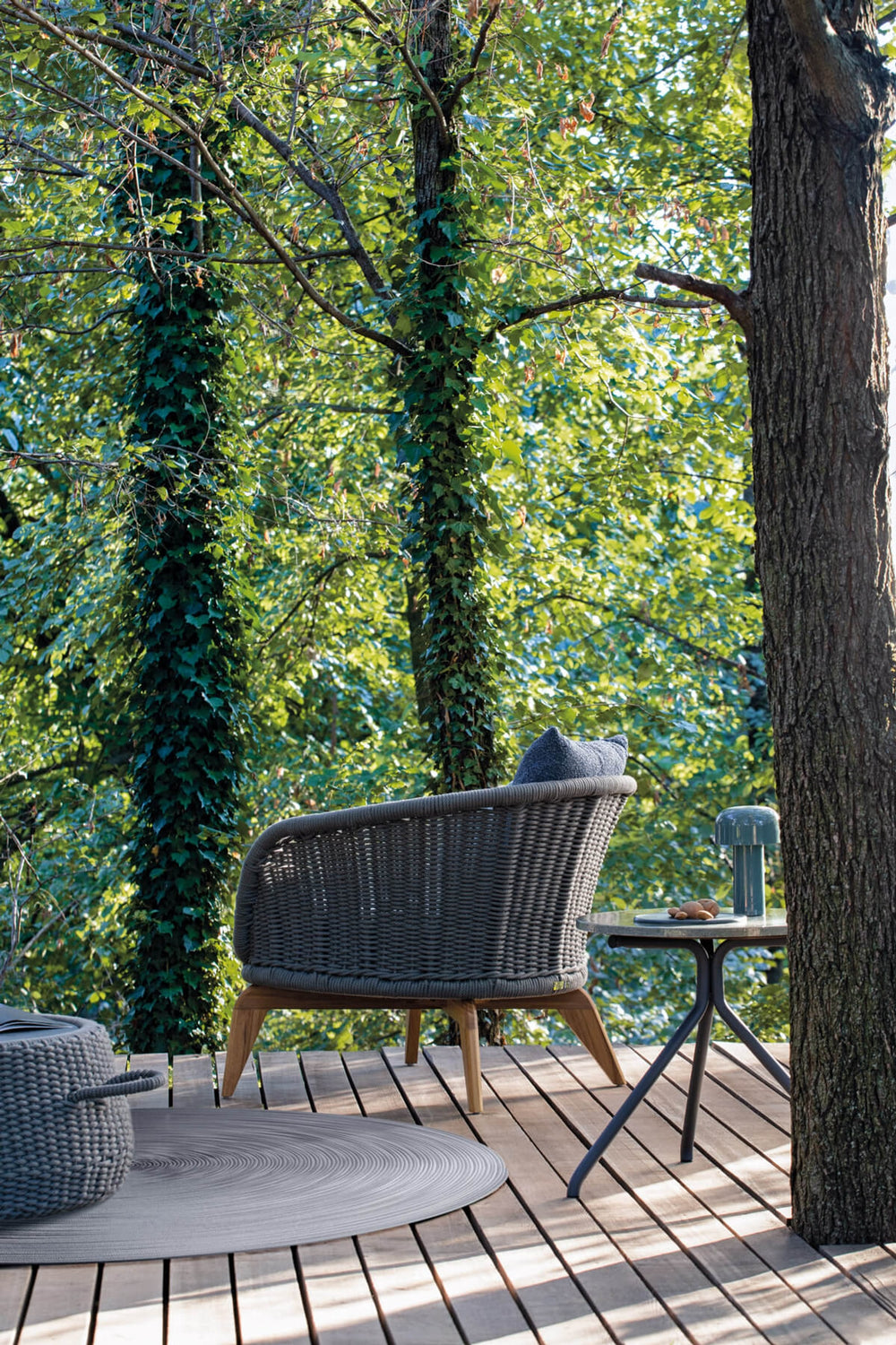 Ludo .L1 Armchair — view 10