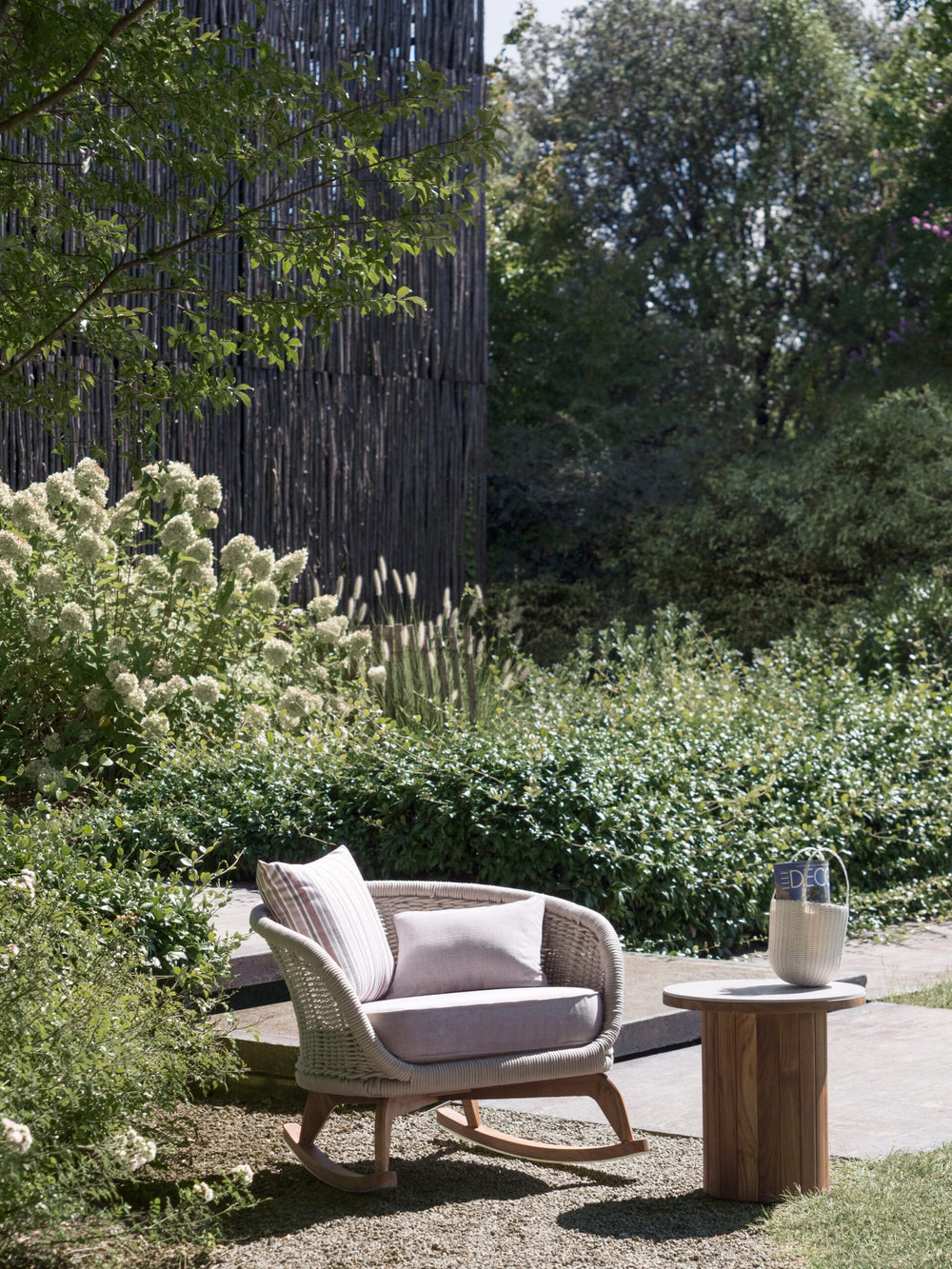 Ludo .L6 Armchair — view 14