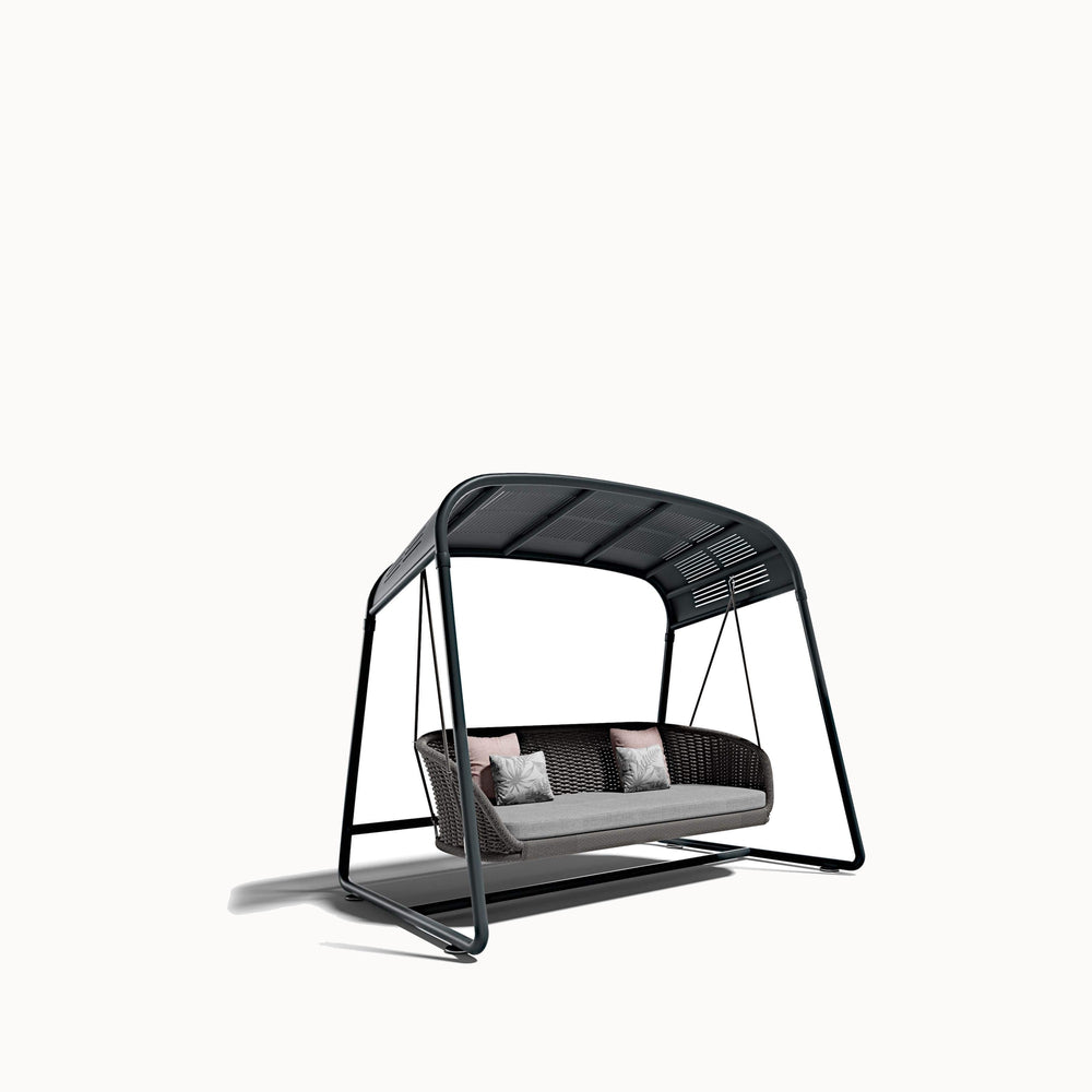 Ludo .L5 Armchair — front view