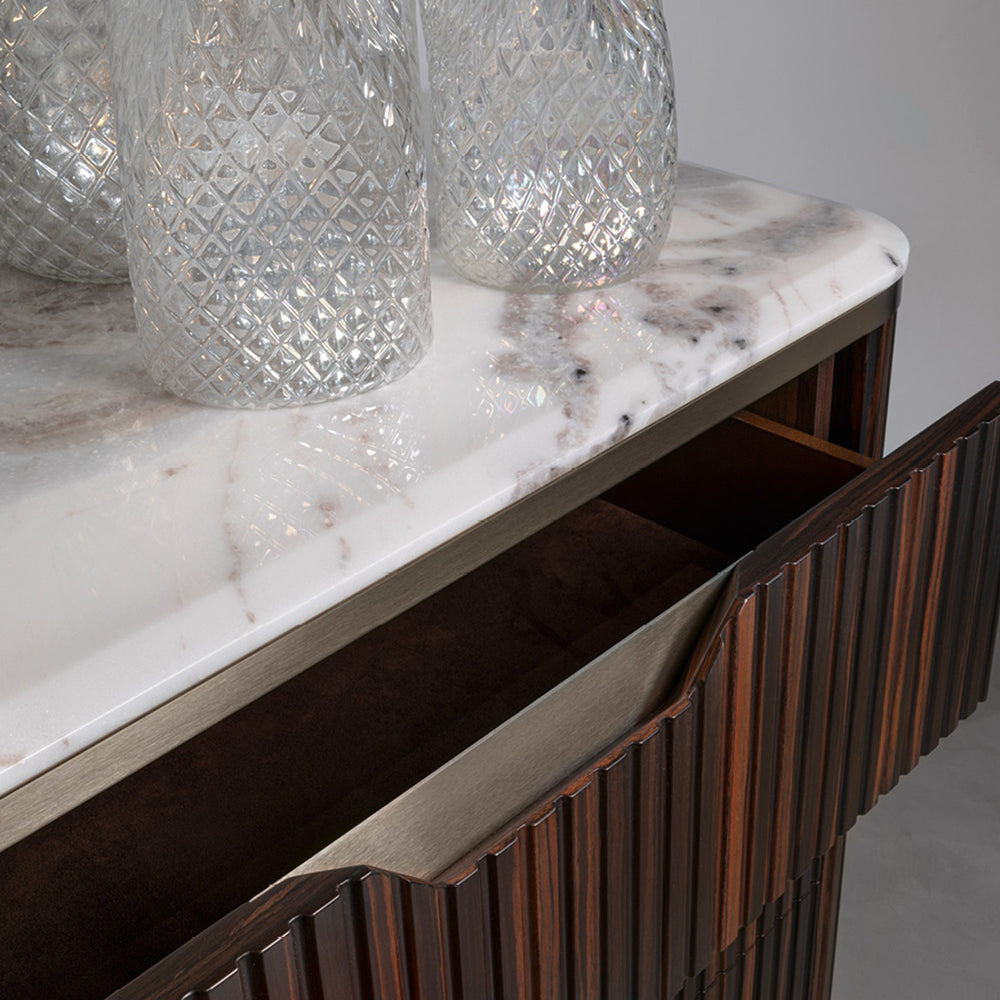 Luxor Dresser — view 3